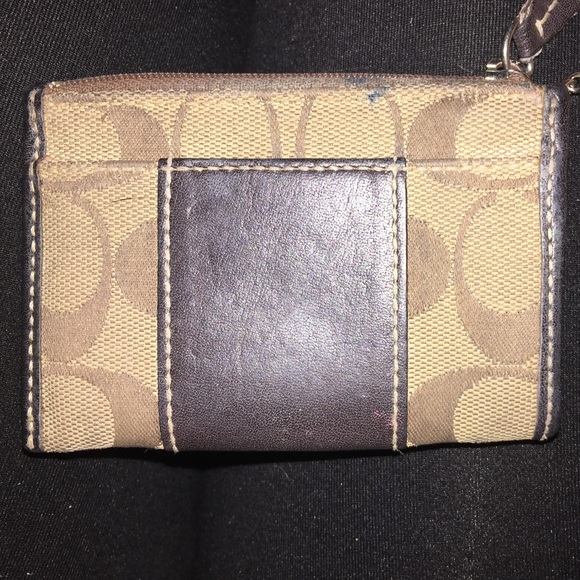 Coach keychain ID/card holder - Picture 2 of 3
